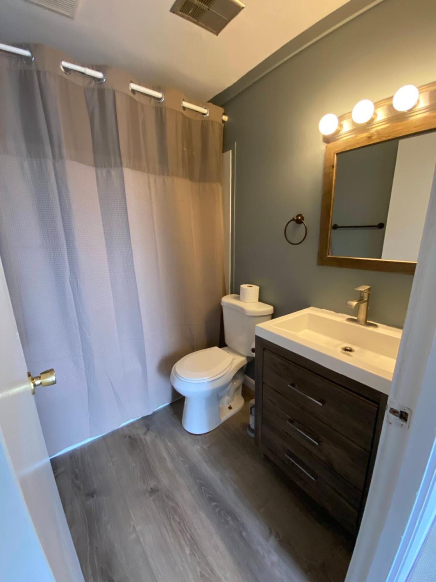 23 B St Apartments Hampton Ngoại thất bức ảnh
