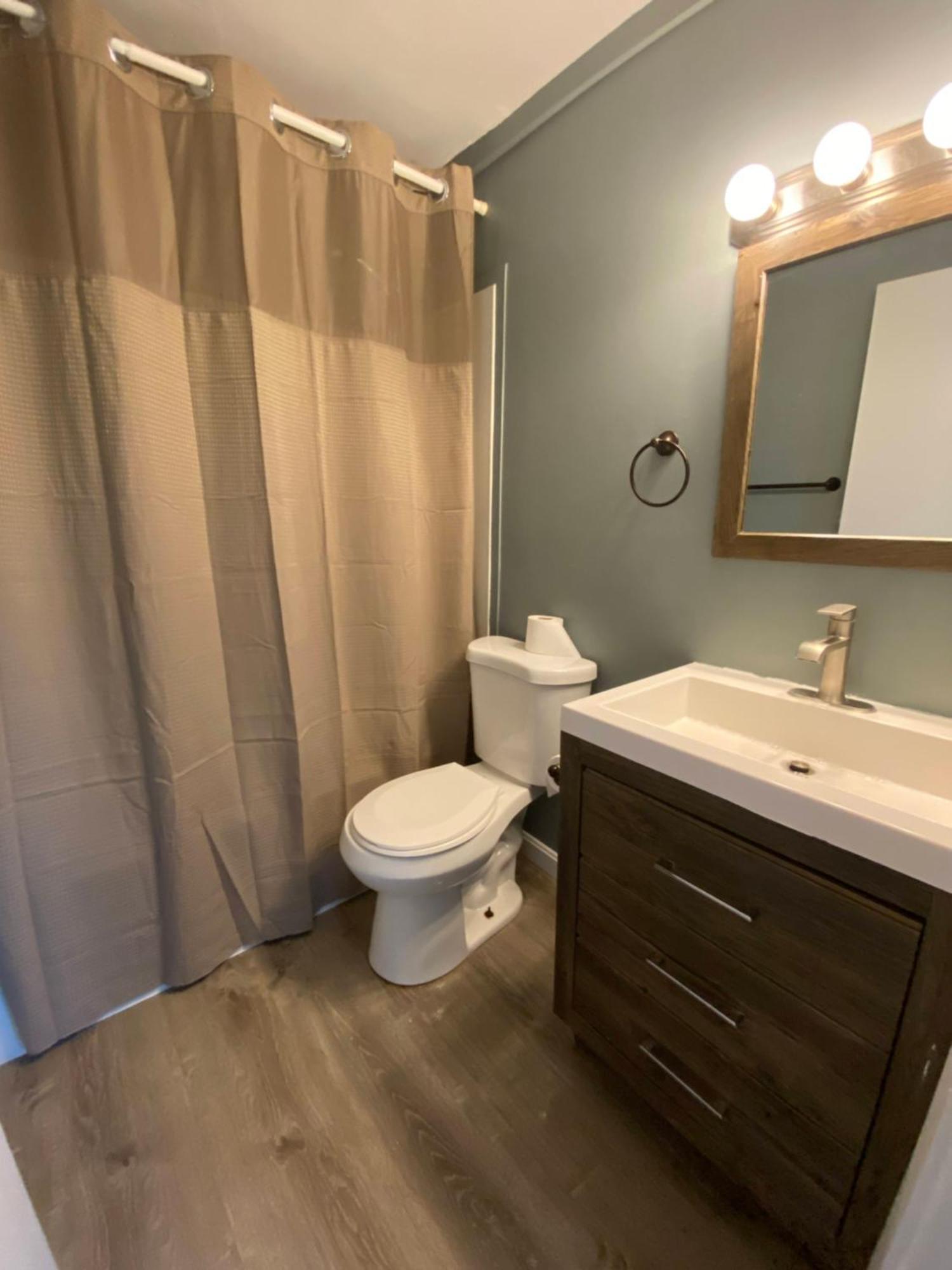 23 B St Apartments Hampton Ngoại thất bức ảnh